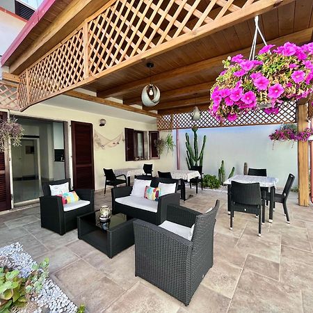B&B I Colori Dell'Isola Porto Torres Εξωτερικό φωτογραφία