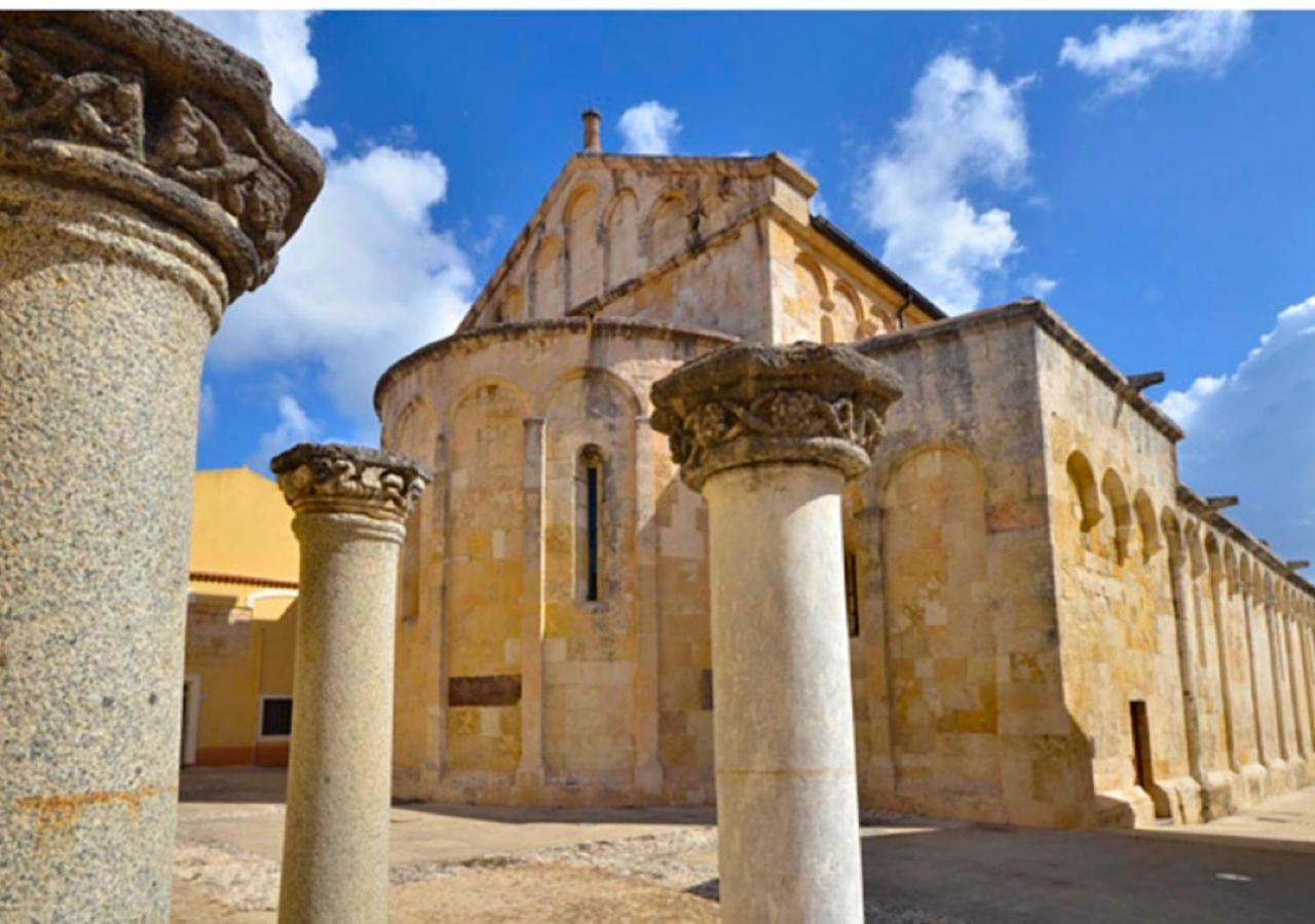 B&B I Colori Dell'Isola Porto Torres Εξωτερικό φωτογραφία
