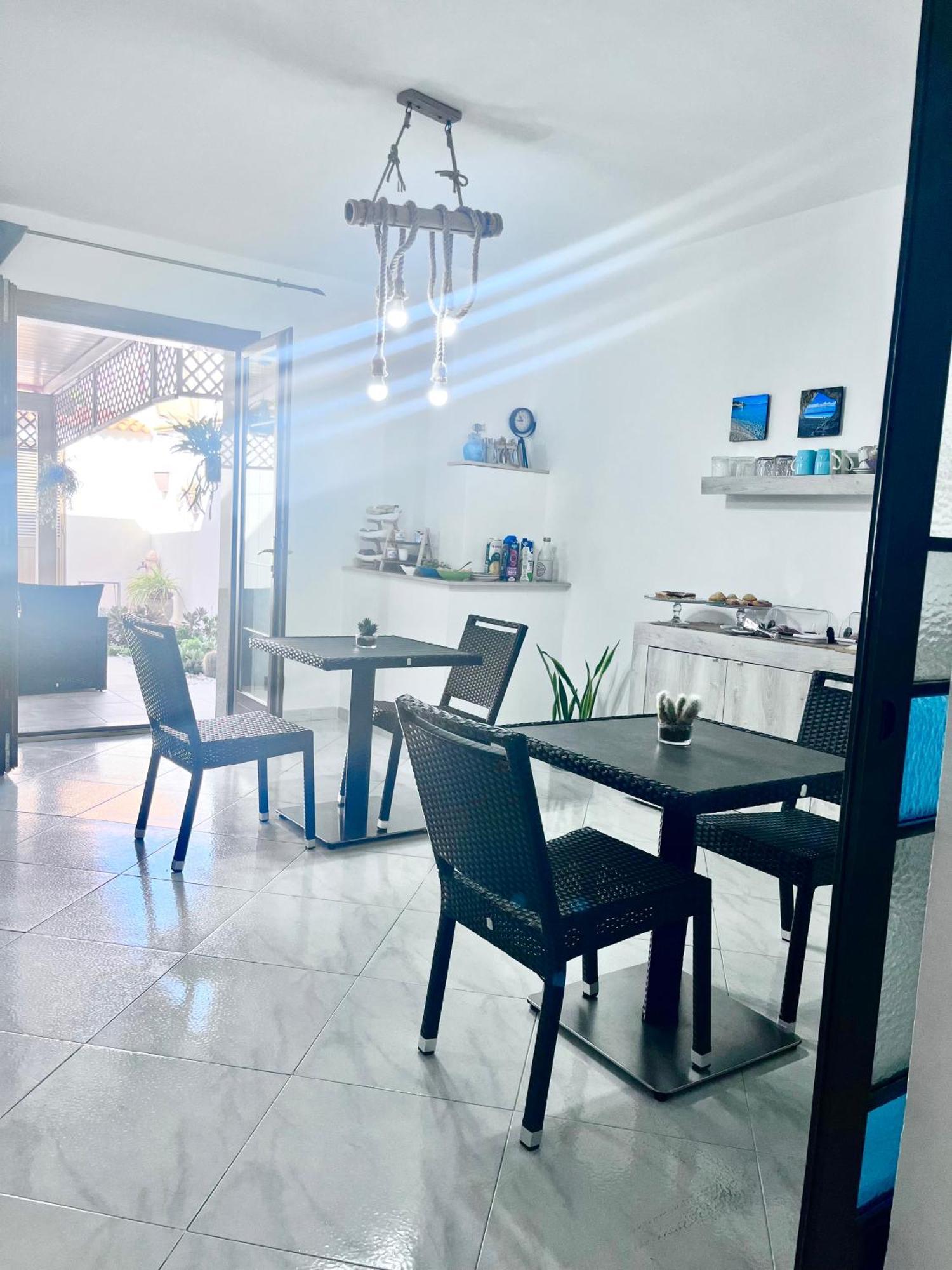 B&B I Colori Dell'Isola Porto Torres Εξωτερικό φωτογραφία