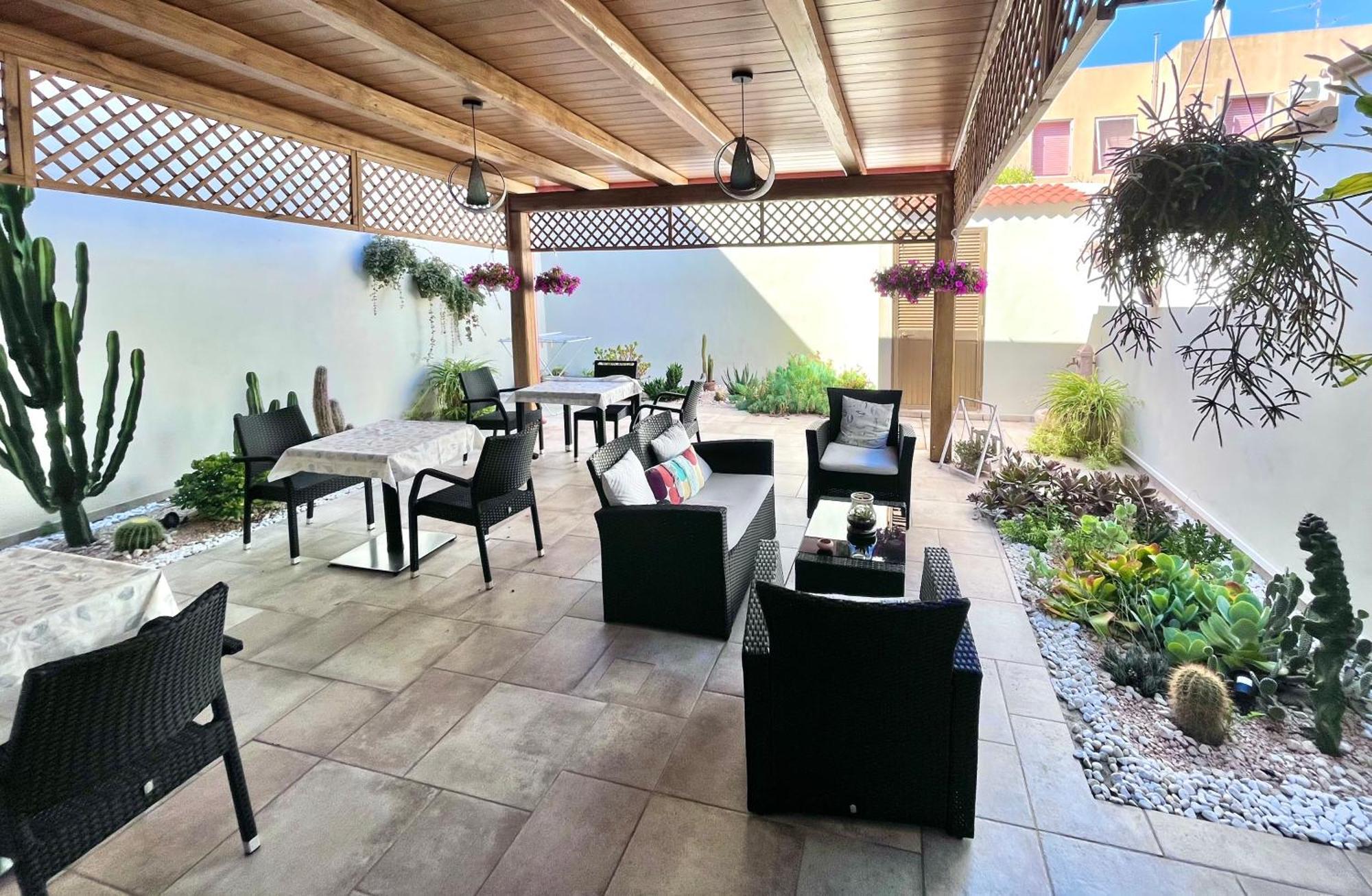 B&B I Colori Dell'Isola Porto Torres Εξωτερικό φωτογραφία