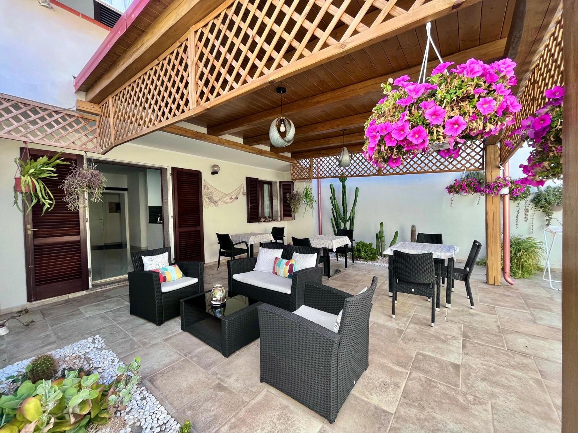 B&B I Colori Dell'Isola Porto Torres Εξωτερικό φωτογραφία